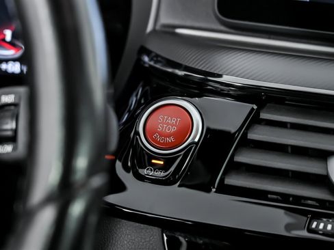 Used 2023 BMW M5 w/ Competition Package image 31