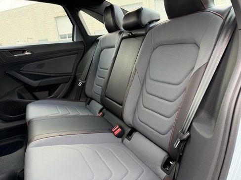 Used 2025 Volkswagen Jetta GLI Autobahn image 21