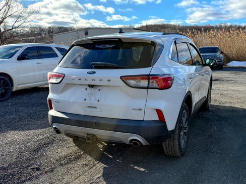 Used 2020 Ford Escape SEL image 7