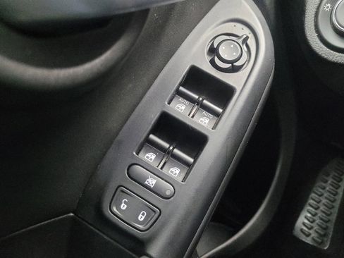 Used 2018 FIAT 500X Pop w/ Popular Equipment Group image 27