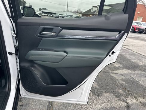 New 2026 GMC Terrain AT4 image 17