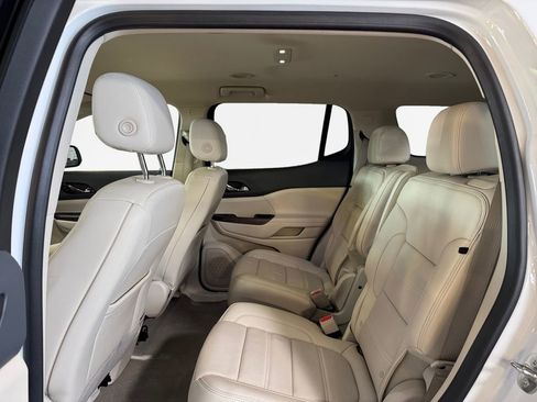Used 2023 GMC Acadia Denali AWD/4WD image 24