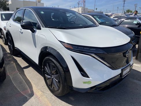 Used 2023 Nissan Ariya FWD image 7