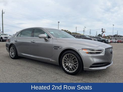 Used 2021 Genesis G90 3.3T Premium image 2