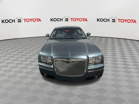 Used 2005 Chrysler 300 Touring w/ Sound Group image 3