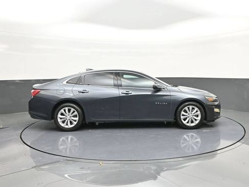 Used 2021 Chevrolet Malibu LT FWD image 23