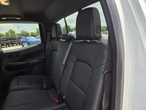Used 2026 Chevrolet Colorado Trail Boss AWD/4WD image 30