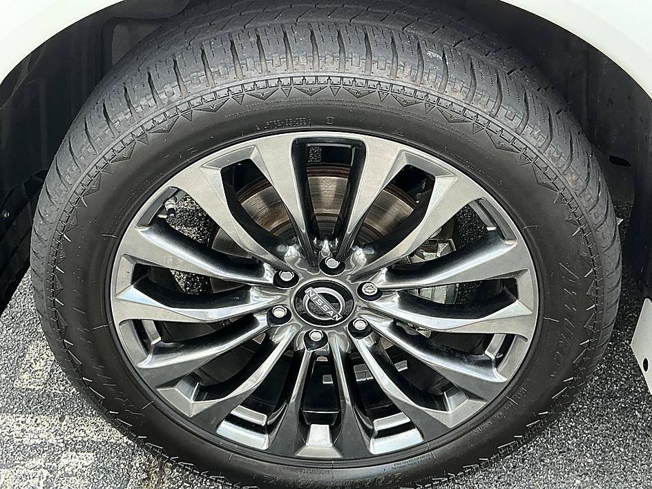 Certified 2023 Nissan Armada Platinum w/ Captain's Chairs Package AWD/4WD image 9