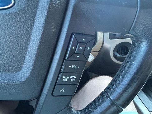 Used 2015 Ford Expedition EL XLT w/ Equipment Group 202A RWD image 21