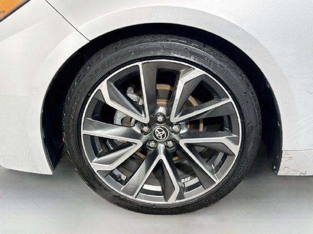 Used 2020 Toyota Corolla SE FWD image 36