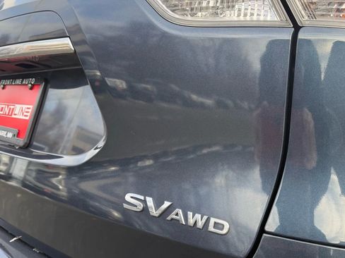 Used 2015 Nissan Rogue SV w/ SV Premium Package image 35