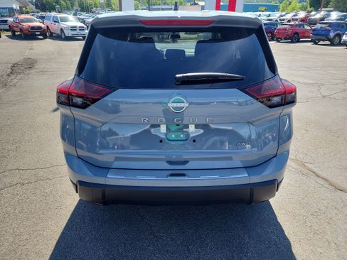 New 2026 Nissan Rogue SV AWD/4WD image 7