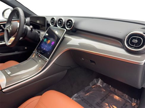 Used 2025 Mercedes-Benz C 300 Sedan image 49