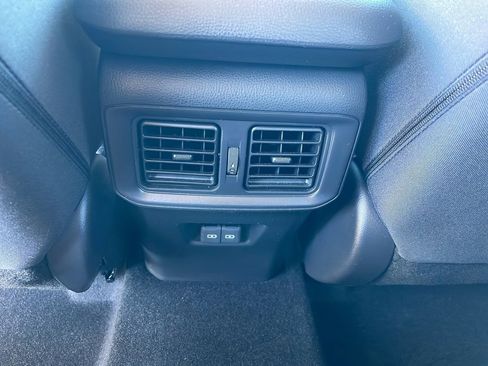 Used 2024 Toyota RAV4 XLE image 31