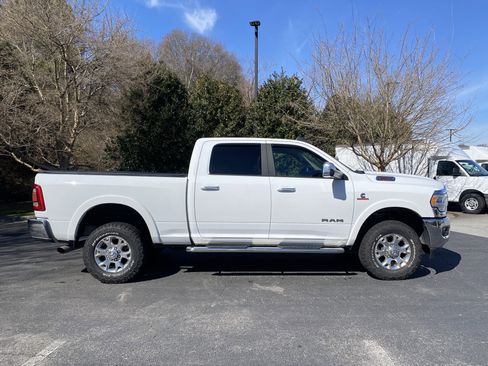 Used 2020 RAM 2500 Laramie image 10