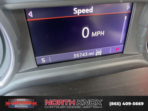 Used 2021 Chevrolet Silverado 1500 LT Trail Boss AWD/4WD image 29