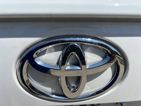 Used 2024 Toyota RAV4 XLE AWD/4WD image 10