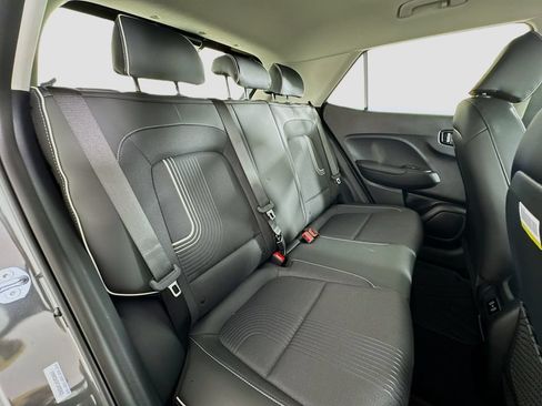 New 2026 Hyundai Venue SEL FWD image 27