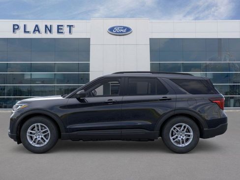 New 2026 Ford Explorer Active image 3