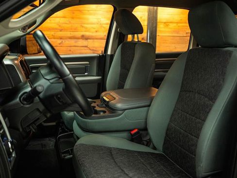 Used 2018 RAM 1500 Big Horn AWD/4WD image 9