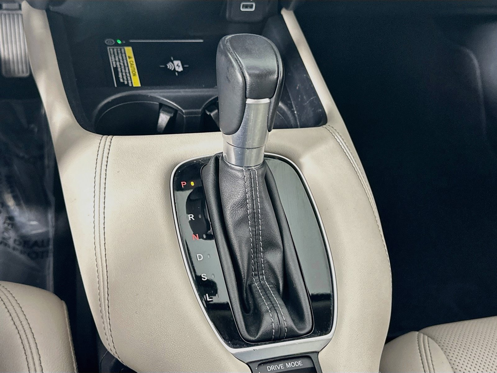 Used 2024 Honda HR-V EX-L image 16