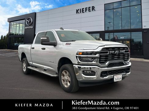 Used 2026 RAM 2500 Big Horn AWD/4WD image 1