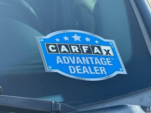 Used 2017 Ford Explorer Limited AWD/4WD image 9