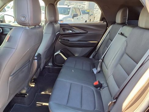 Used 2023 Chevrolet TrailBlazer RS image 19