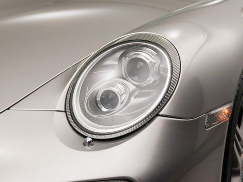 Used 2011 Porsche 911 Carrera S RWD image 17