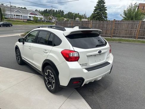 Used 2016 Subaru Crosstrek 2.0i Limited AWD/4WD image 11