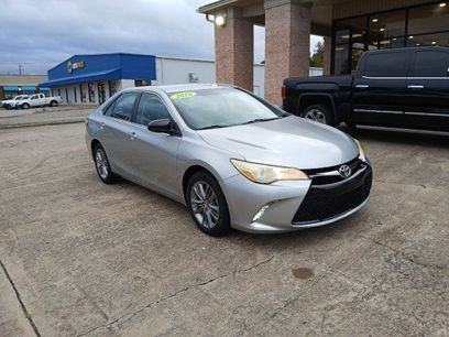 Used 2016 Toyota Camry SE