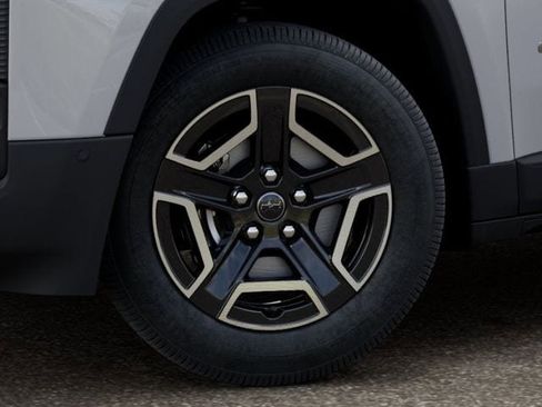 New 2026 Jeep Cherokee Laredo AWD/4WD image 4