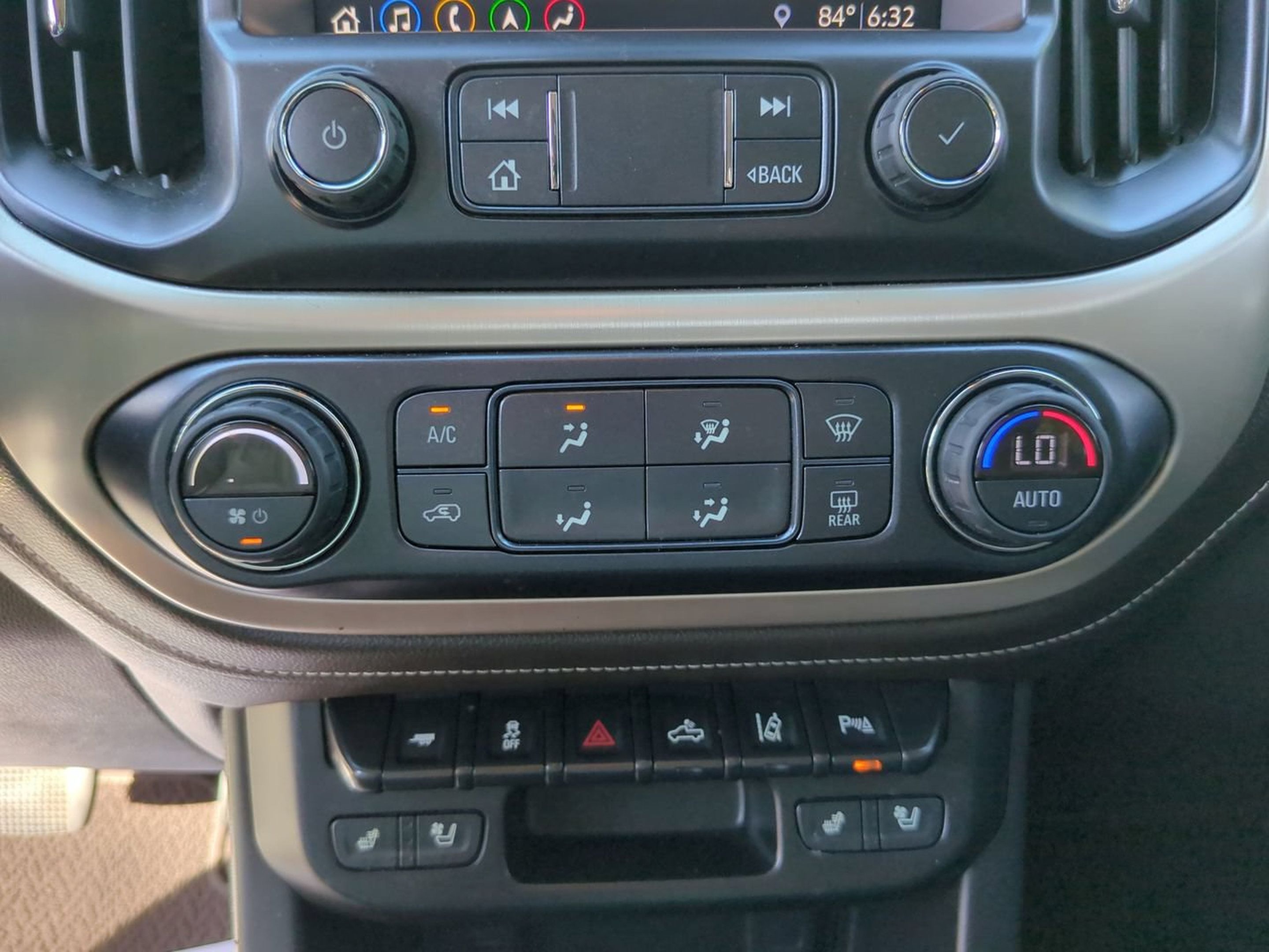 Used 2021 GMC Canyon Denali RWD image 28