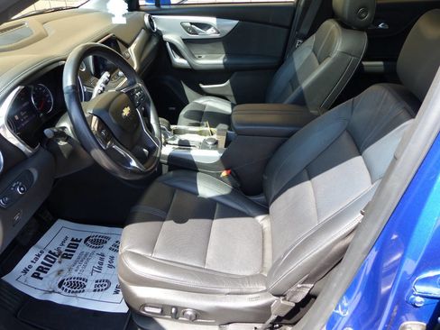 Used 2019 Chevrolet Blazer LT w/ Sun and Wheels Package FWD image 18
