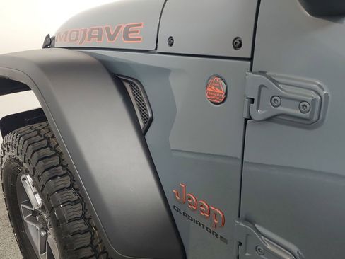 New 2026 Jeep Gladiator Mojave w/ Technology Group image 8