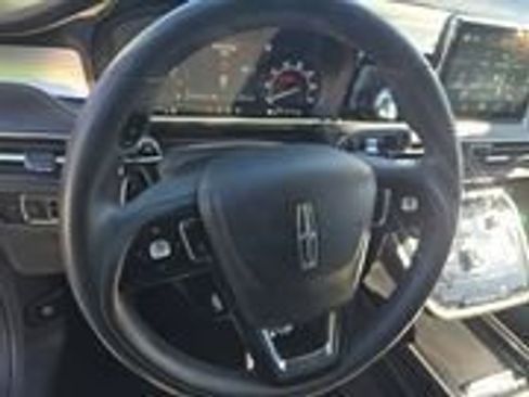 Used 2022 Lincoln Corsair FWD w/ Equipment Group 101A image 10