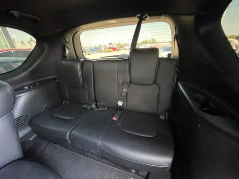 Certified 2024 Nissan Armada SL w/ Midnight Edition Package RWD image 18