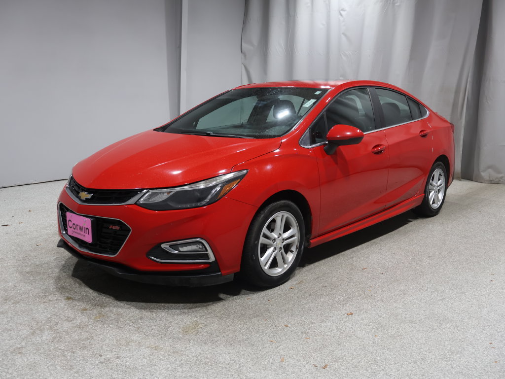 Used 2017 Chevrolet Cruze LT w/ Sun And Sound Package FWD image 6