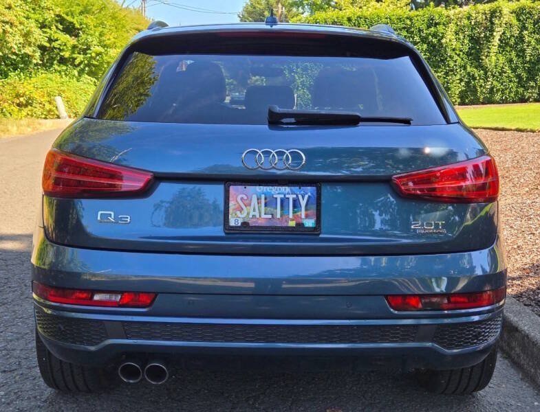 Used 2018 Audi Q3 2.0T Premium Plus w/ Premium Plus Package AWD/4WD image 10