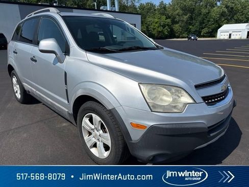 Used 2013 Chevrolet Captiva Sport LS FWD image 4