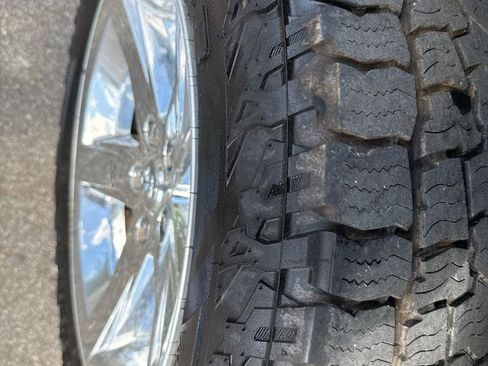 Used 2008 Dodge Ram 1500 Truck ST AWD/4WD image 11