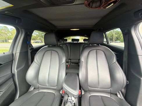 Used 2022 BMW X2 sDrive28i w/ Convenience Package FWD image 16