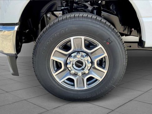 New 2026 Ford F350 Lariat image 11