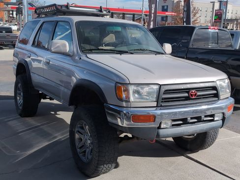 Used 1997 Toyota 4Runner SR5 image 3