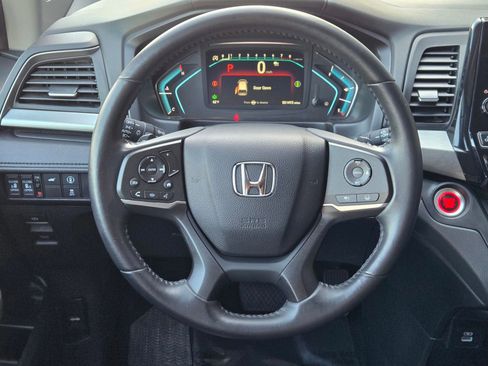 Used 2024 Honda Odyssey EX-L image 14