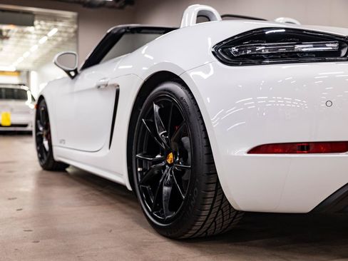 Used 2018 Porsche 718 Boxster GTS RWD image 39