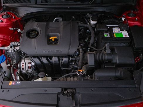 Used 2020 Kia Forte LXS image 9