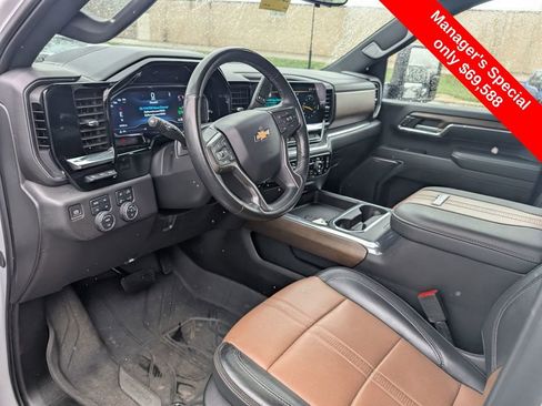 Used 2024 Chevrolet Silverado 3500 High Country w/ High Country Premium Package AWD/4WD image 12
