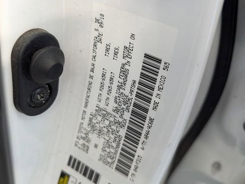 Used 2019 Toyota Tacoma TRD Sport image 17