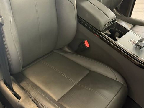 Used 2024 Land Rover Range Rover Velar S image 50